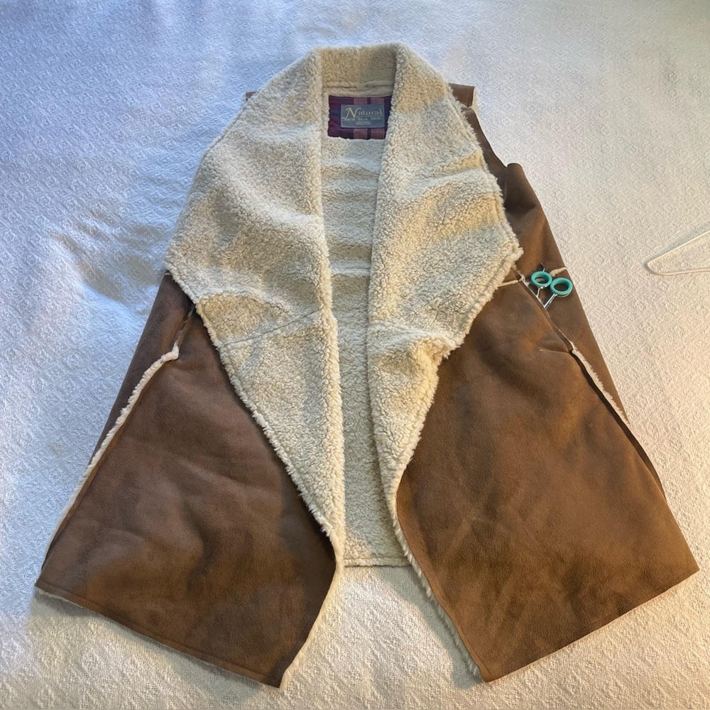 Natural Reflections Brown‎ &  Cream Sherpa Vest Size XS/ S ~Warm and Cozy